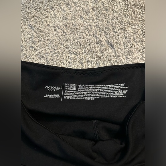 Victoria’s Secret Love Cloud Heart Seam Leggings - Size Small Black - Short - Picture 6 of 11